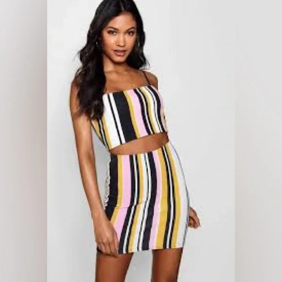 NWOT Fotever 21 multicolored striped stretchy skirt - Picture 6 of 7